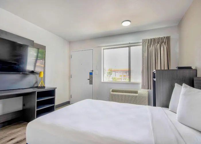 Motel 6-Austin, Tx - North