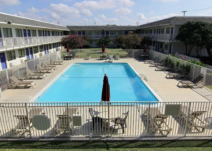 Motel 6-Austin, Tx - North